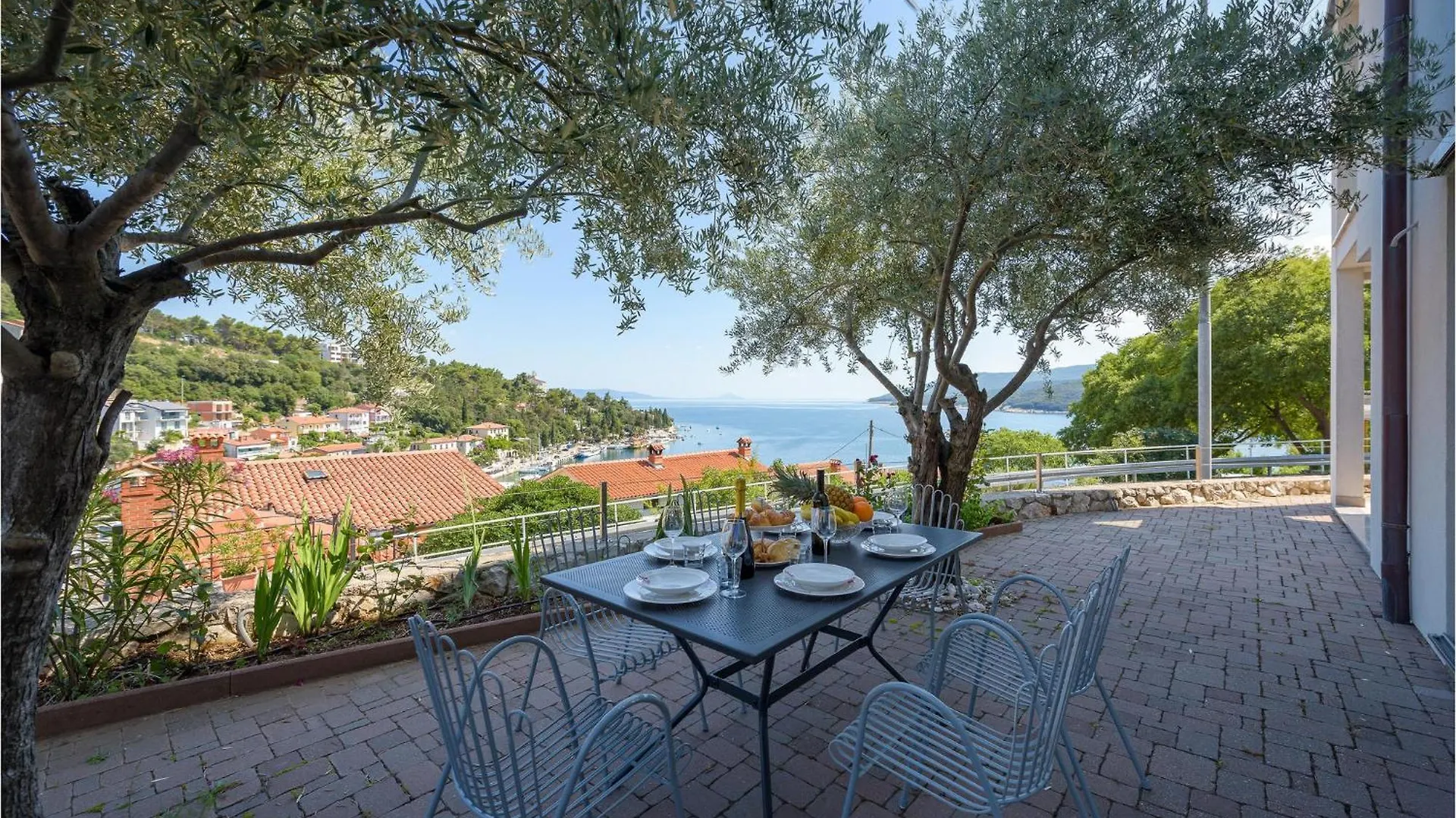 Gorgeous Apartment In Rabac With Wifi 0*,  Croatia